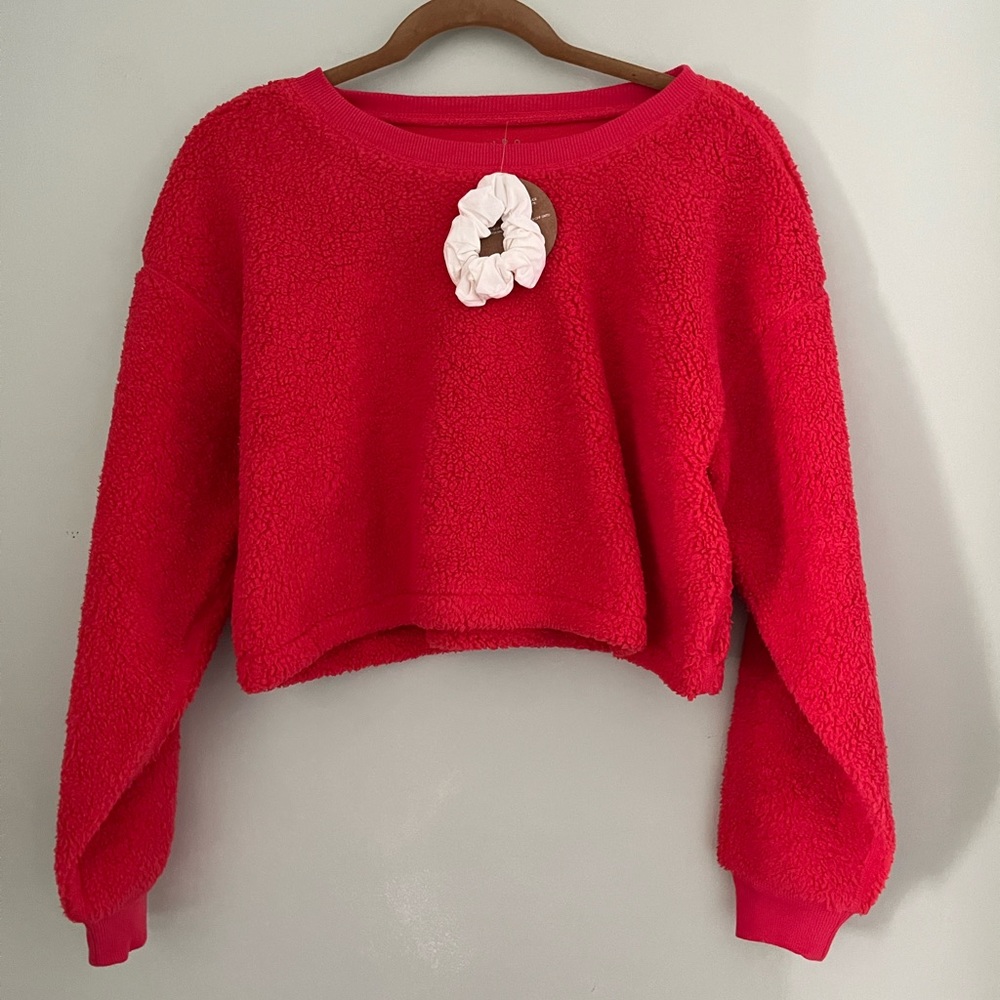 Splendid Sundown NWT Fleece Crop Top + Scrunchie - size small